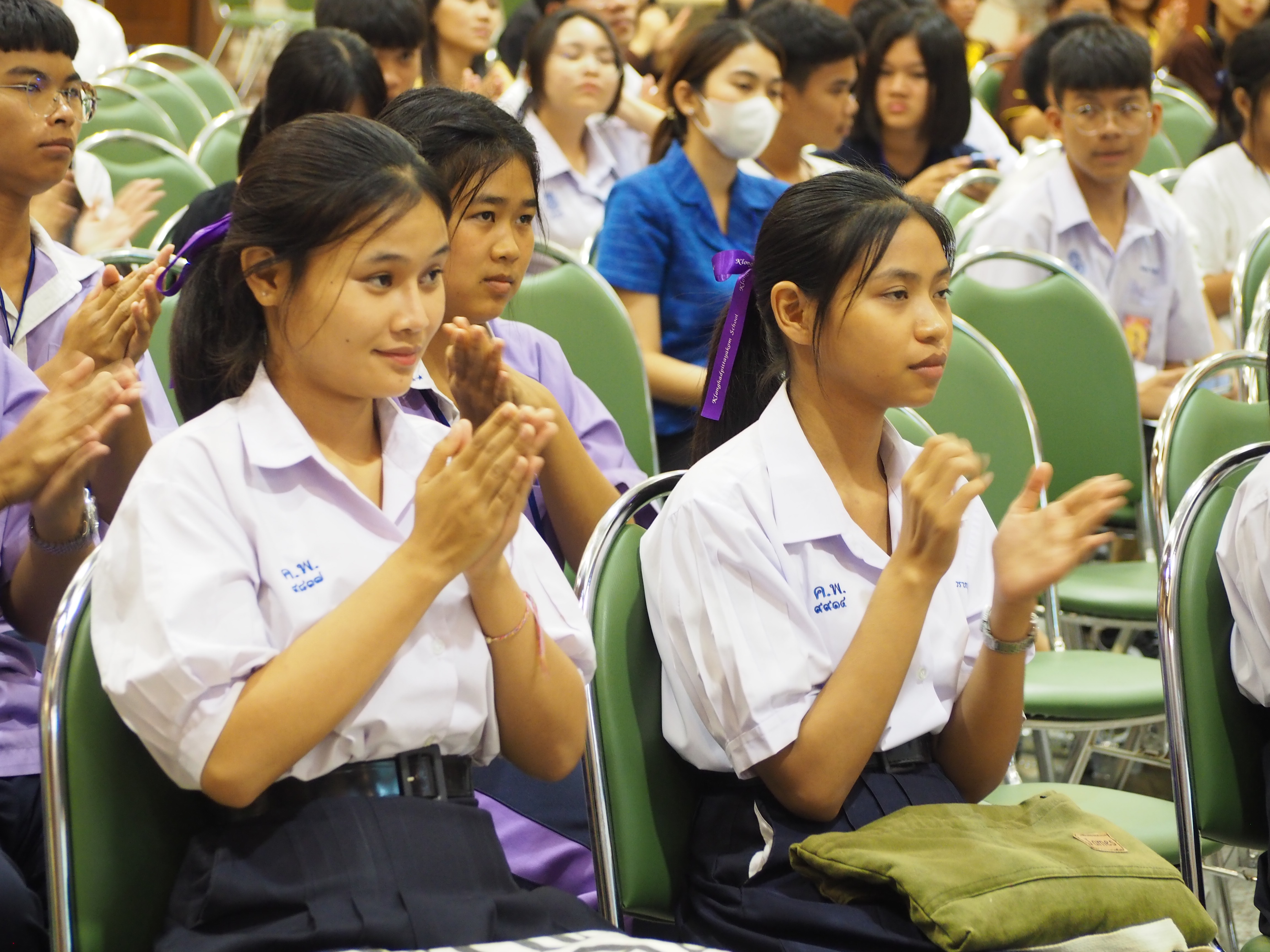 ภาพกิจกรรมค่ายอาเซียน 8